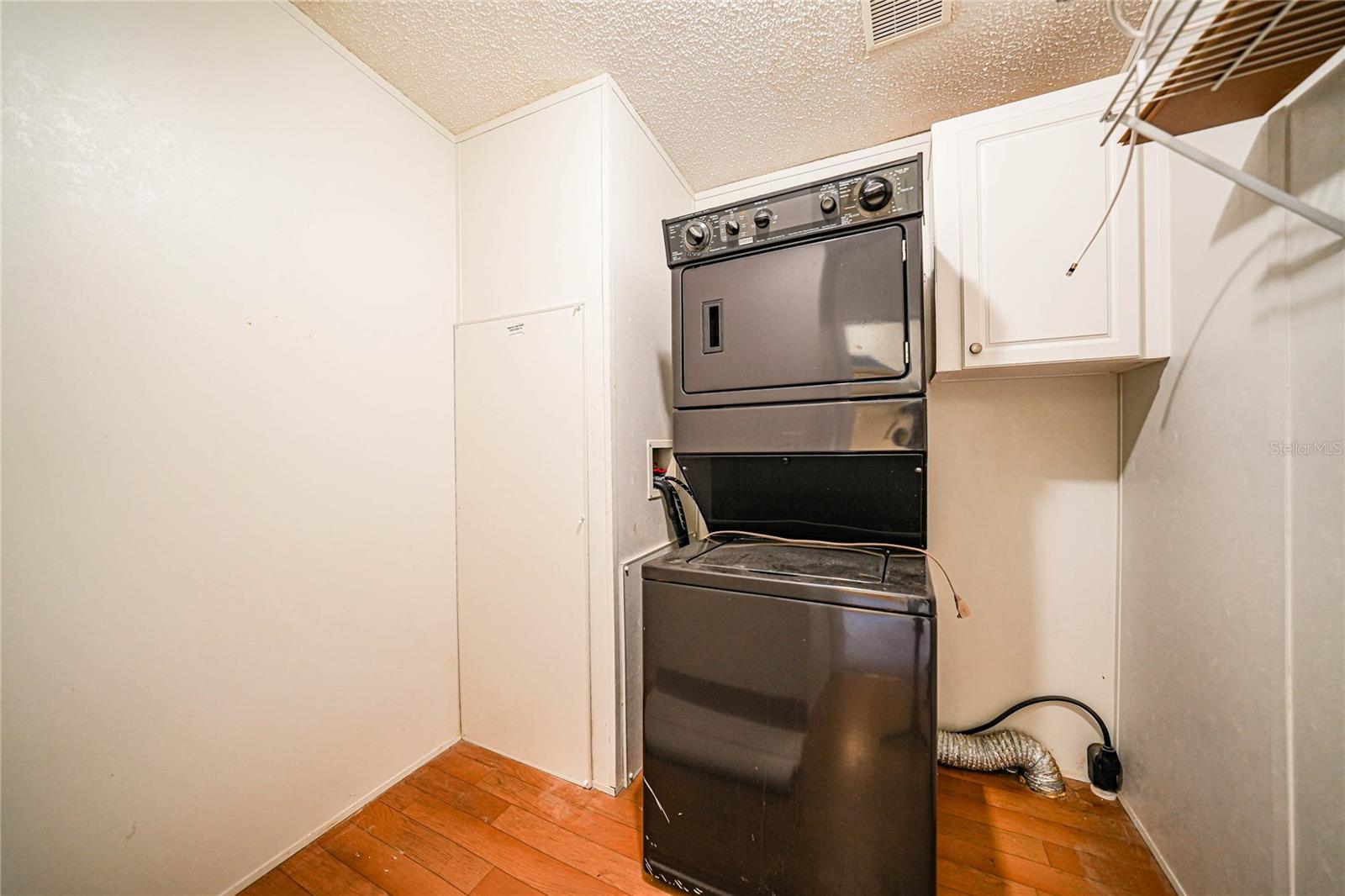 MAPLE LEAF ESTATES - Residential