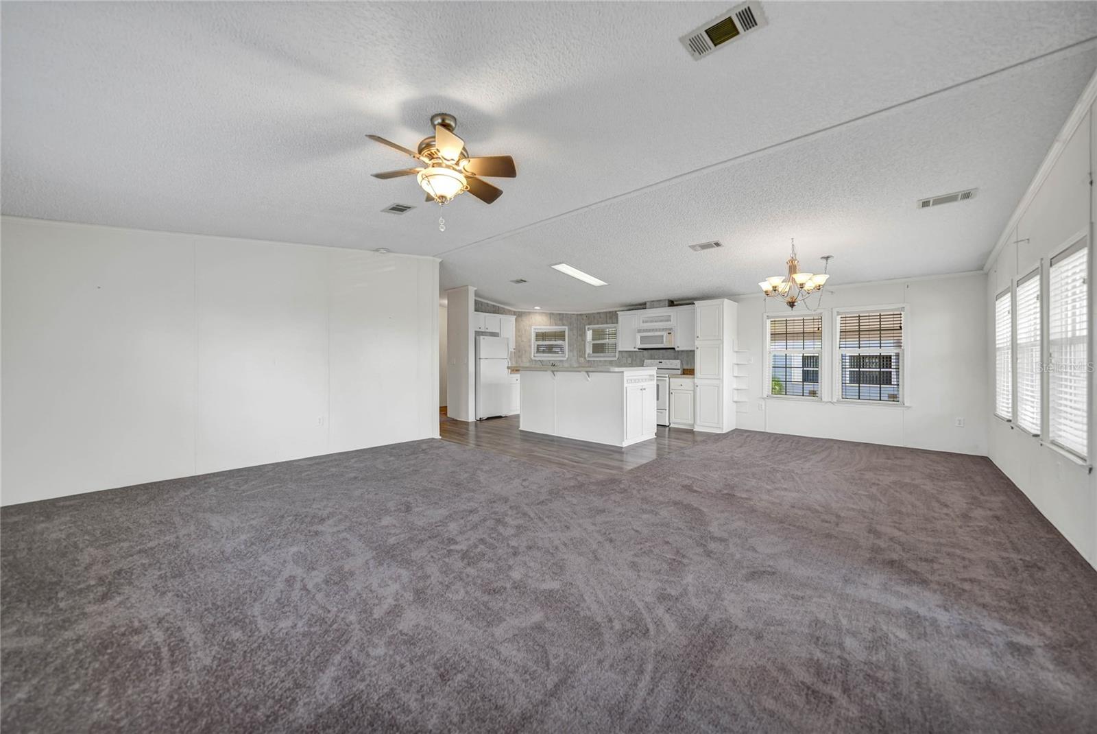 MAPLE LEAF ESTATES - Residential