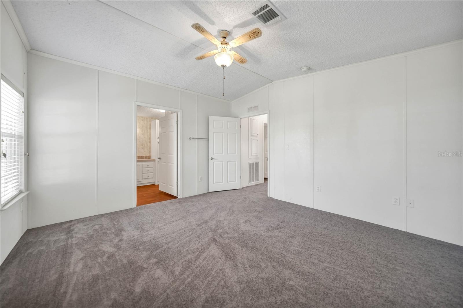 MAPLE LEAF ESTATES - Residential