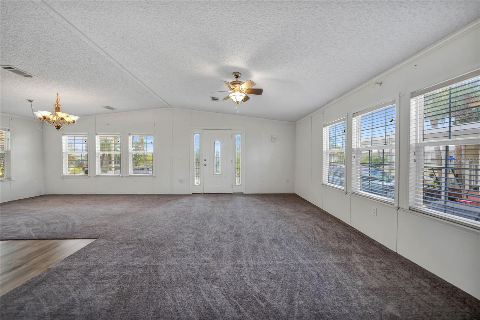 MAPLE LEAF ESTATES - Residential