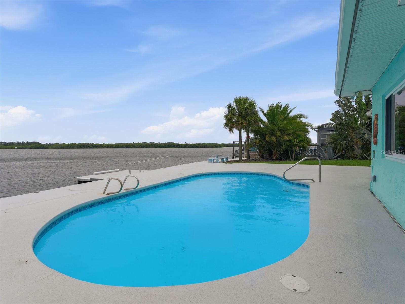 4956 GALLEON COURT