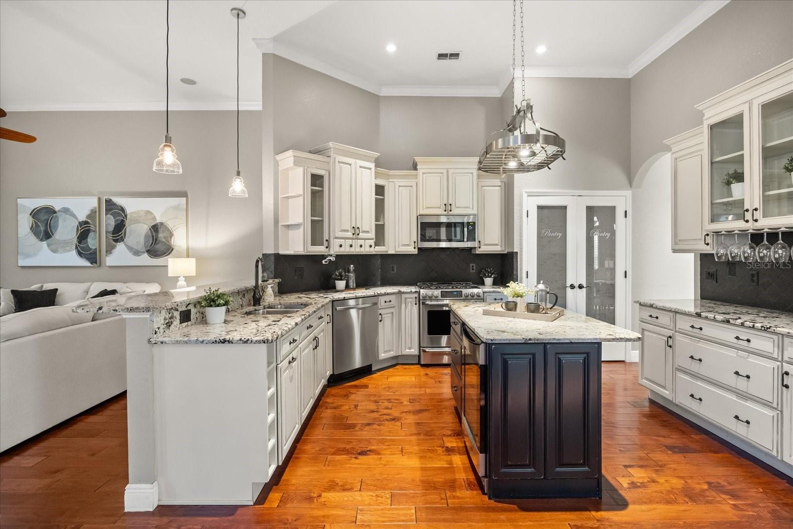 5740 ALOMA WOODS BOULEVARD