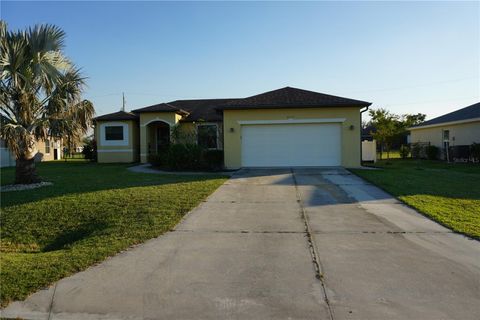 A home in PUNTA GORDA