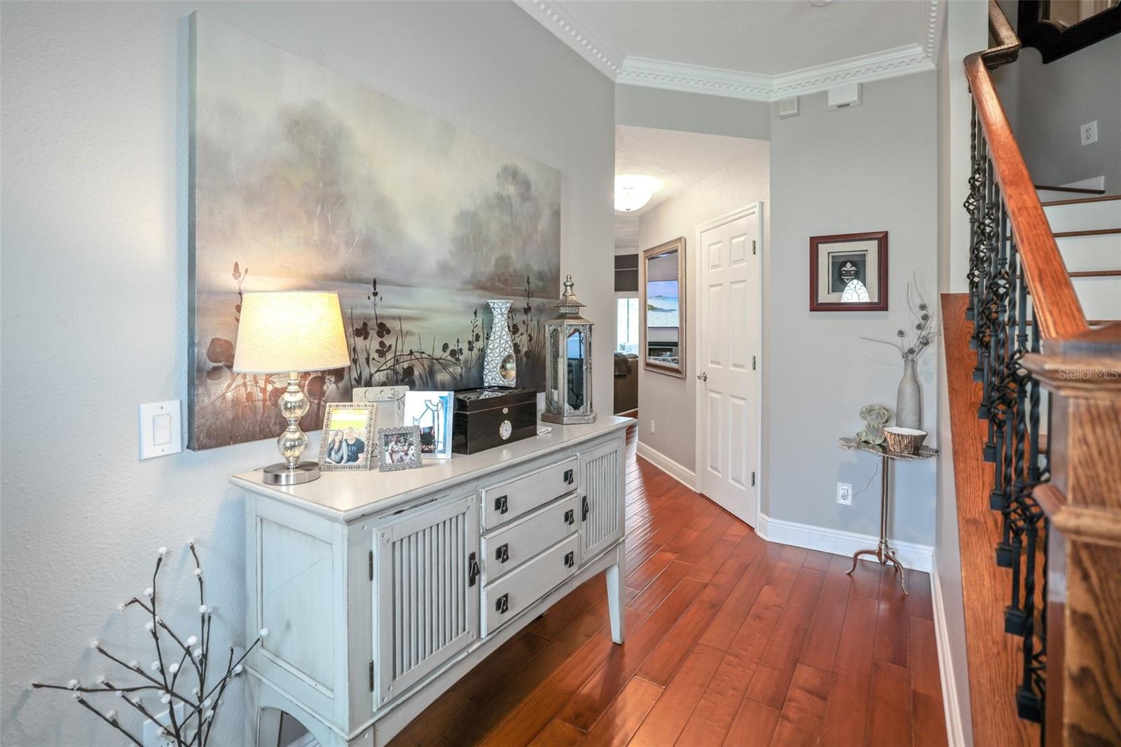 COUNTRY CHASE - Residential