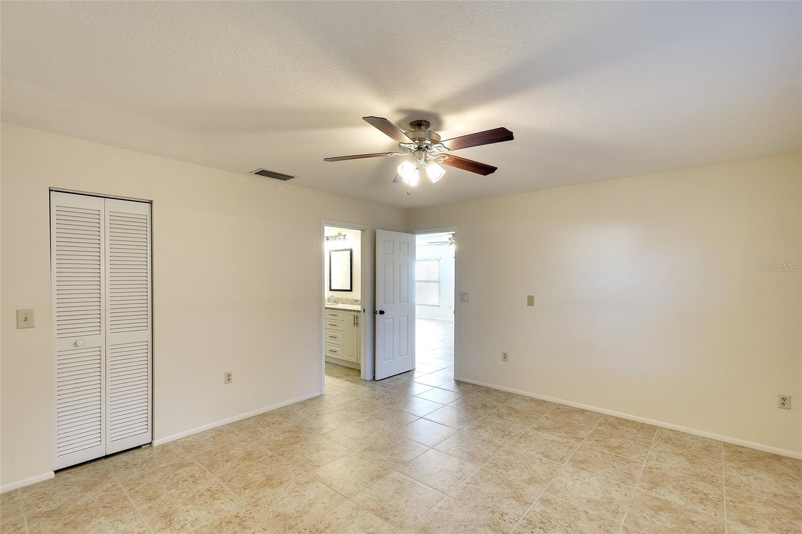 VILLAGE OAKS SEC B - Residential