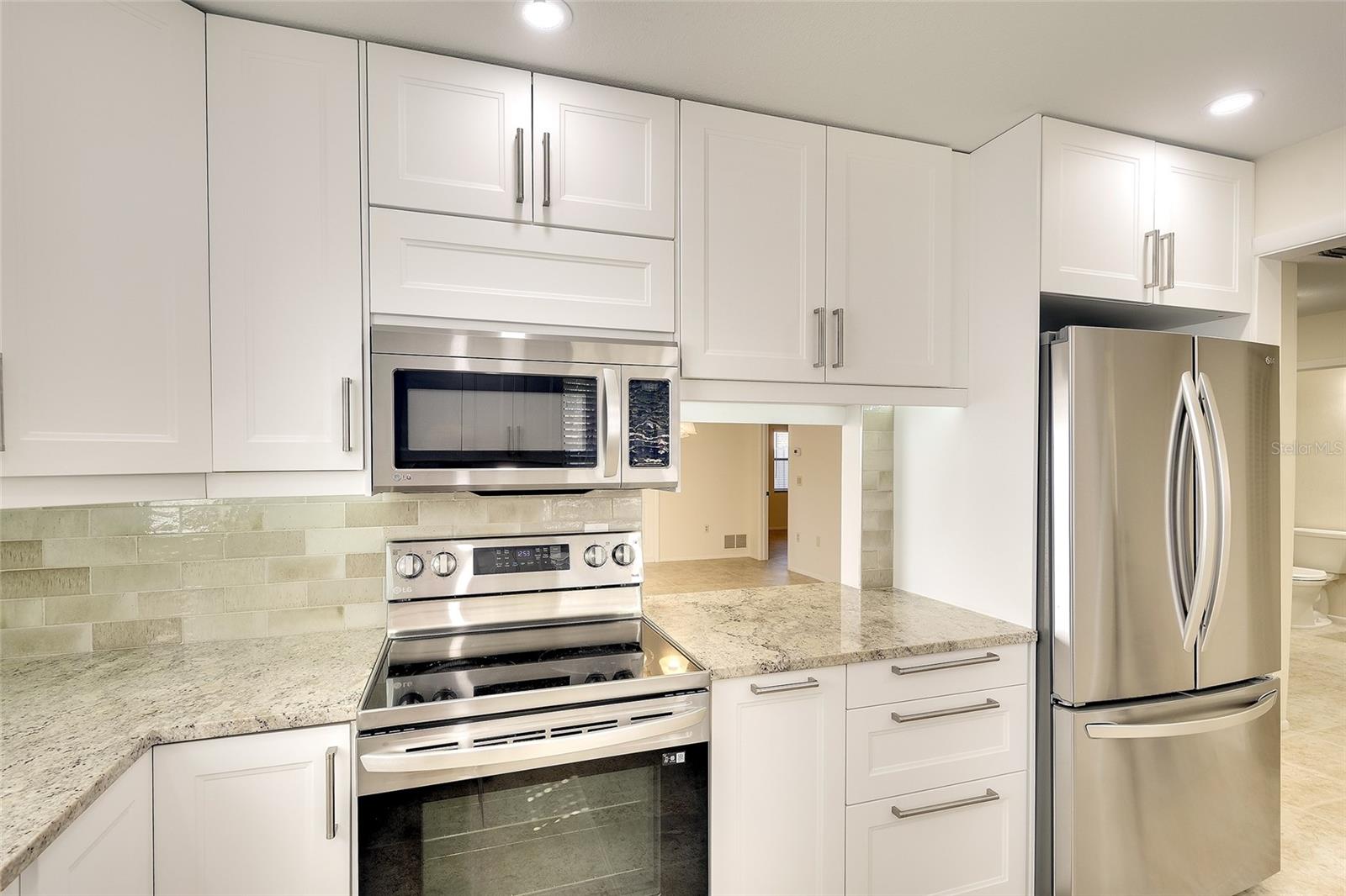 VILLAGE OAKS SEC B - Residential