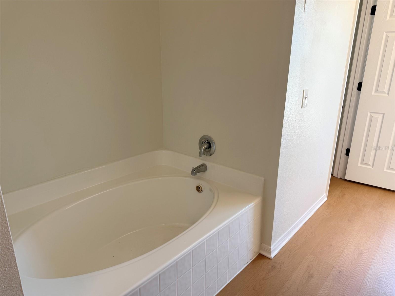 WINDRIDGE - Residential
