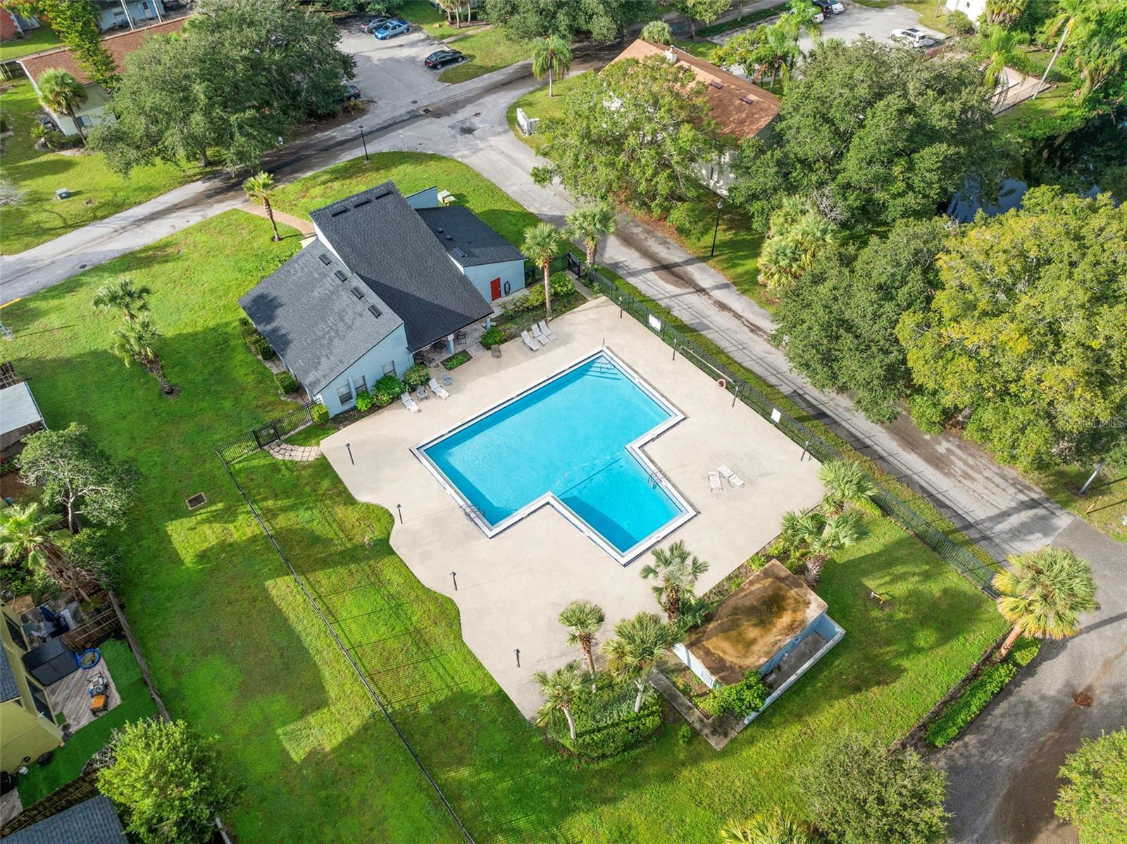 WHISPERWOOD CONDO - Residential