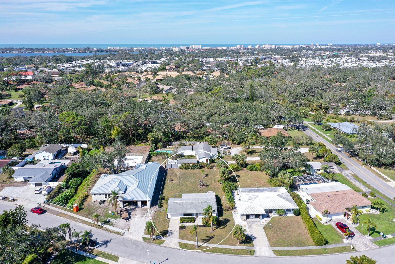 2406 BREAKWATER CIRCLE