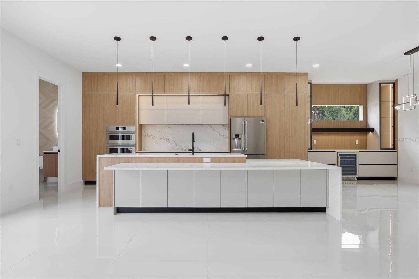 HILLSBOROUGH RIVER ESTATES - Residential