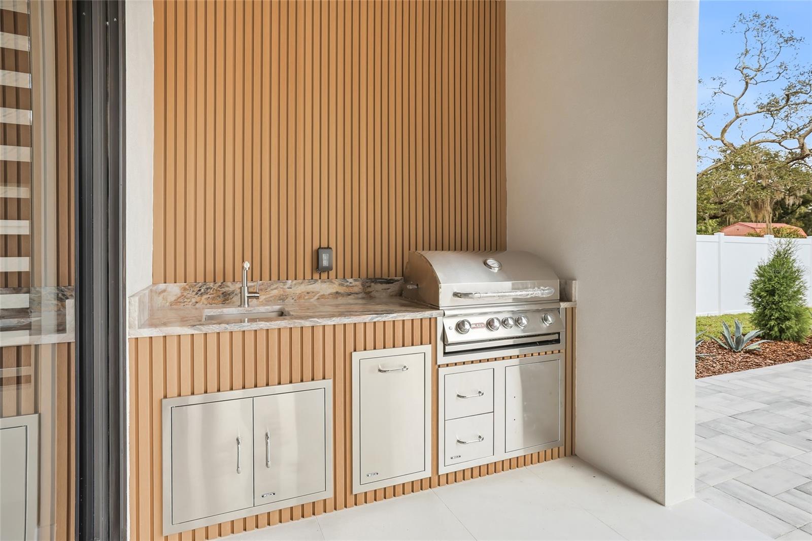 HILLSBOROUGH RIVER ESTATES - Residential