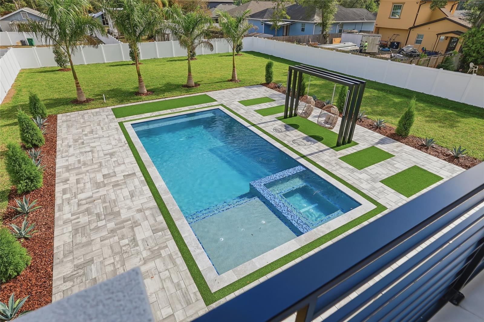 HILLSBOROUGH RIVER ESTATES - Residential