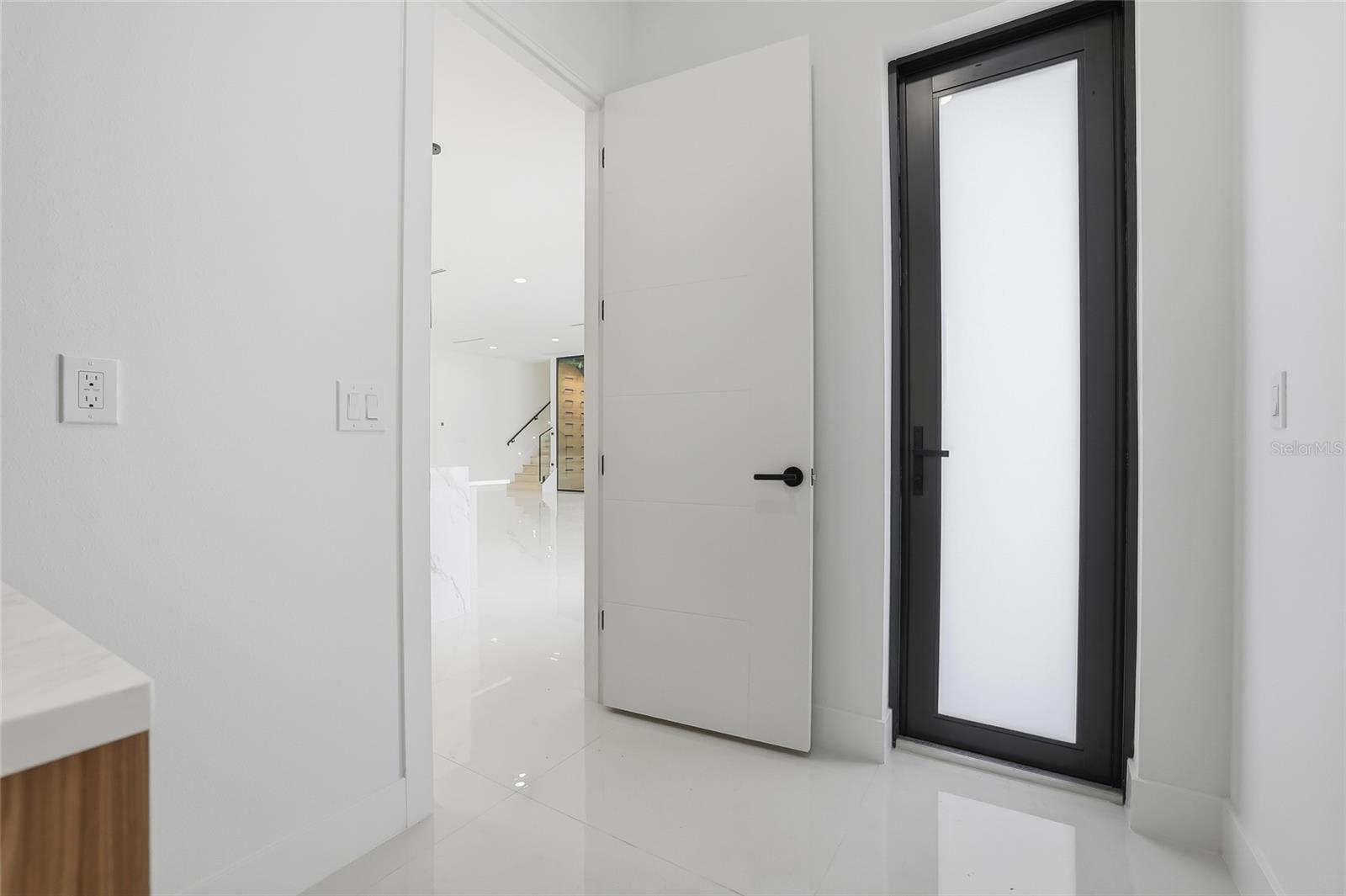 HILLSBOROUGH RIVER ESTATES - Residential