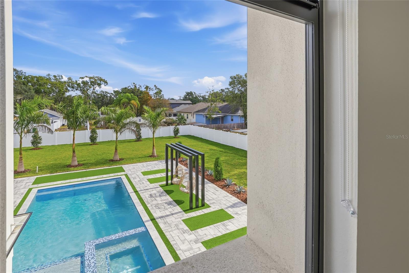 HILLSBOROUGH RIVER ESTATES - Residential