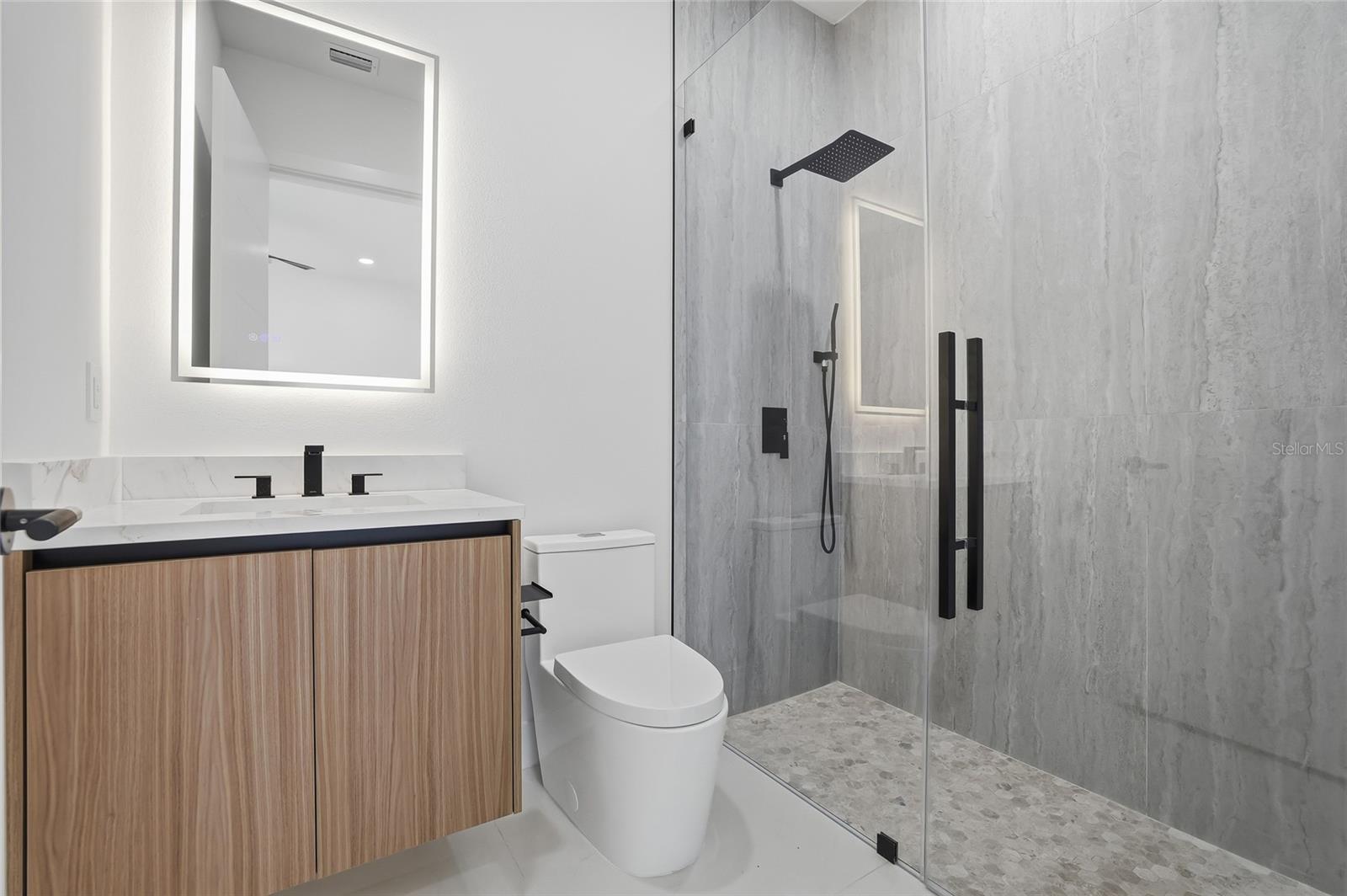 HILLSBOROUGH RIVER ESTATES - Residential