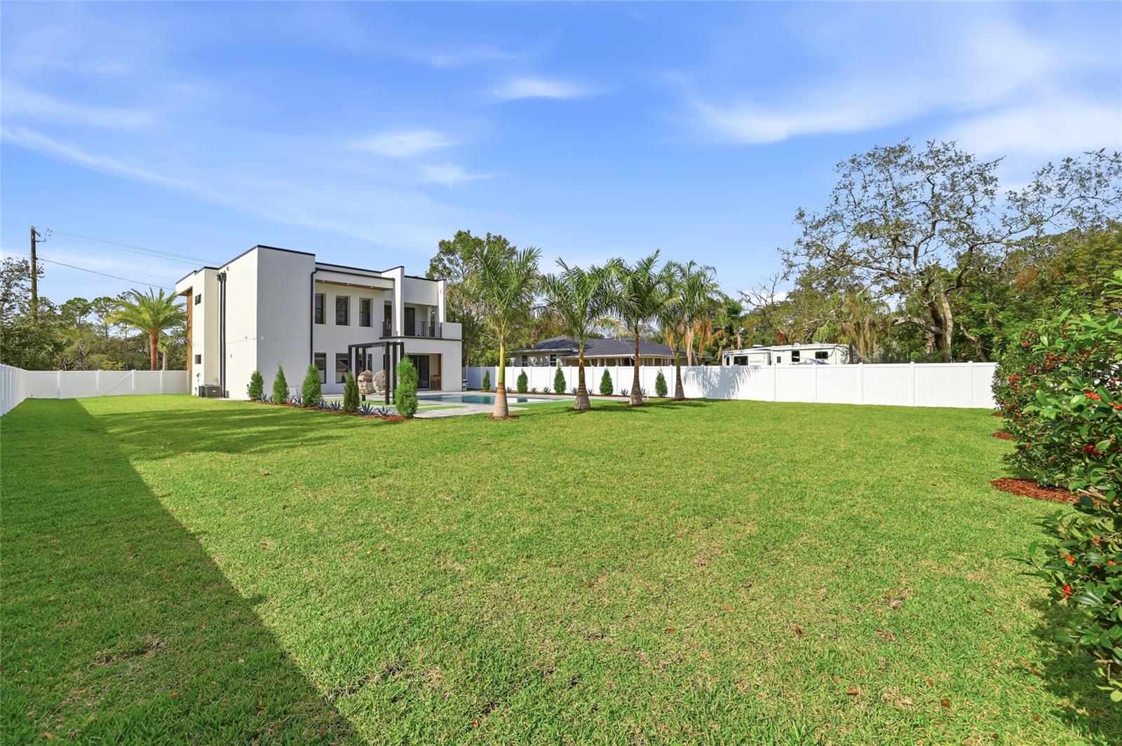 HILLSBOROUGH RIVER ESTATES - Residential