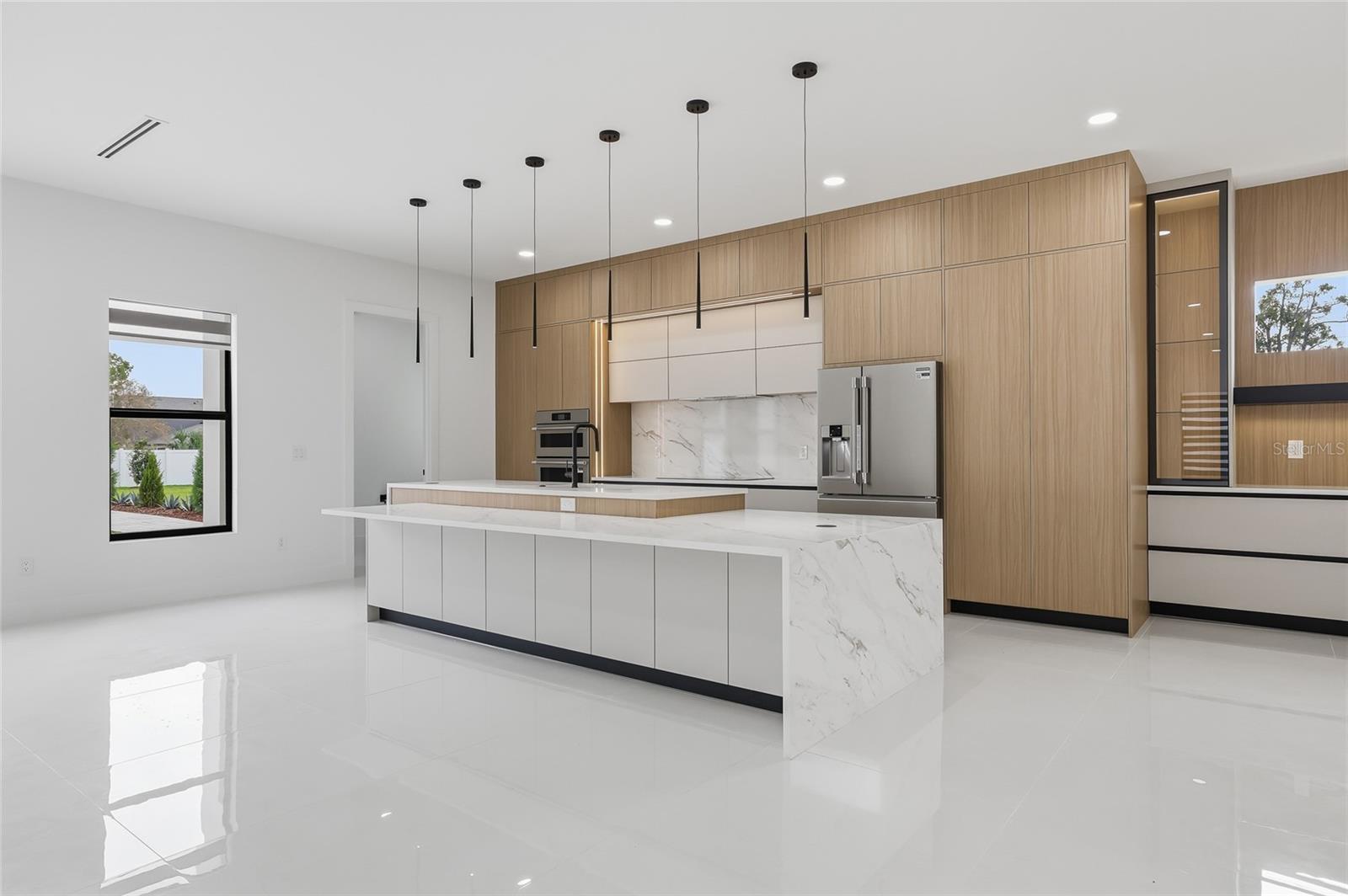 HILLSBOROUGH RIVER ESTATES - Residential