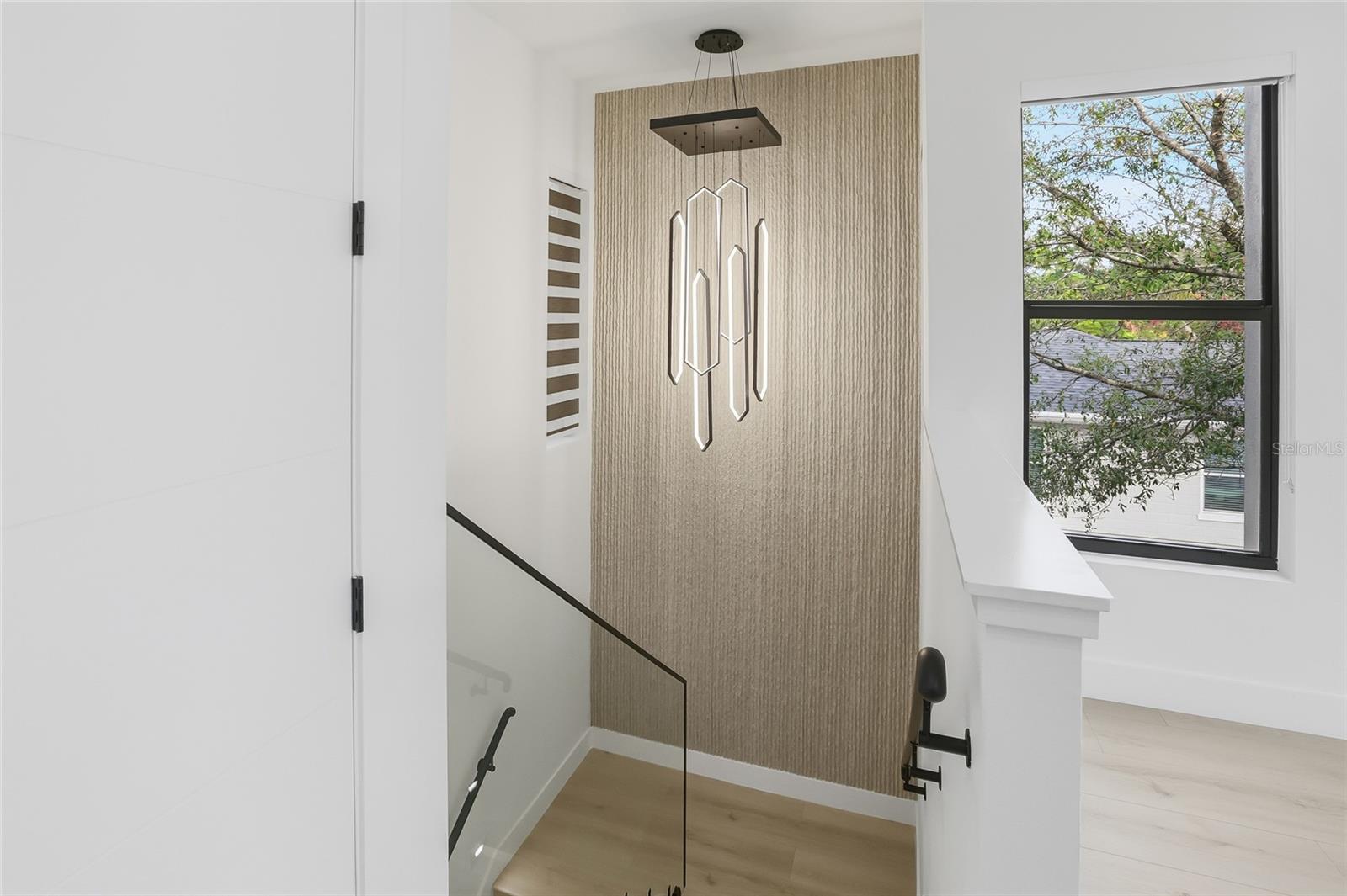 HILLSBOROUGH RIVER ESTATES - Residential