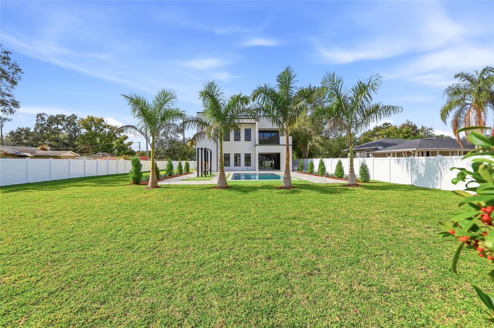 HILLSBOROUGH RIVER ESTATES - Residential