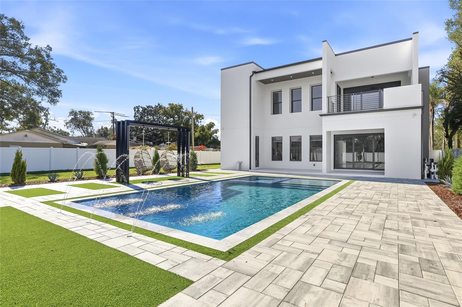 HILLSBOROUGH RIVER ESTATES - Residential