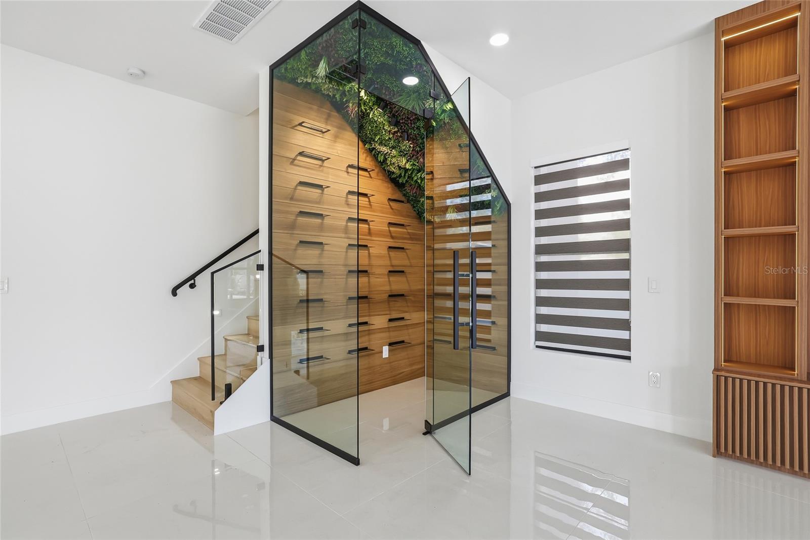 HILLSBOROUGH RIVER ESTATES - Residential