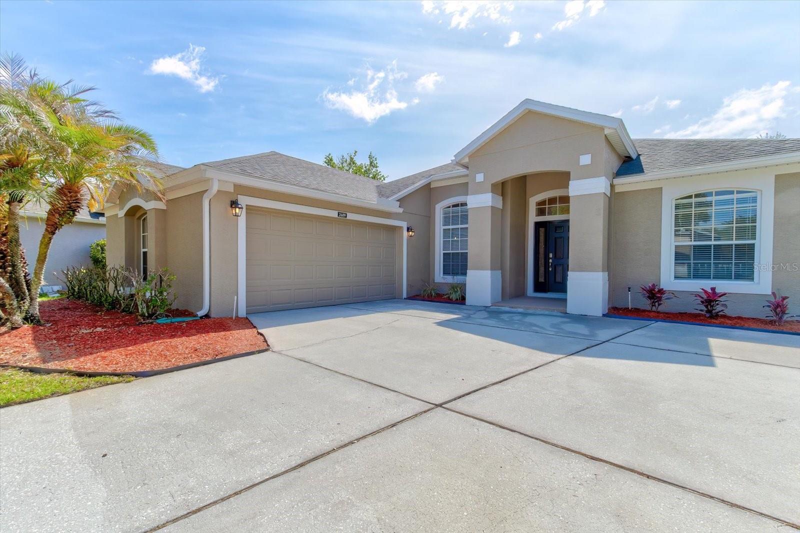 STONEYBROOK - Residential