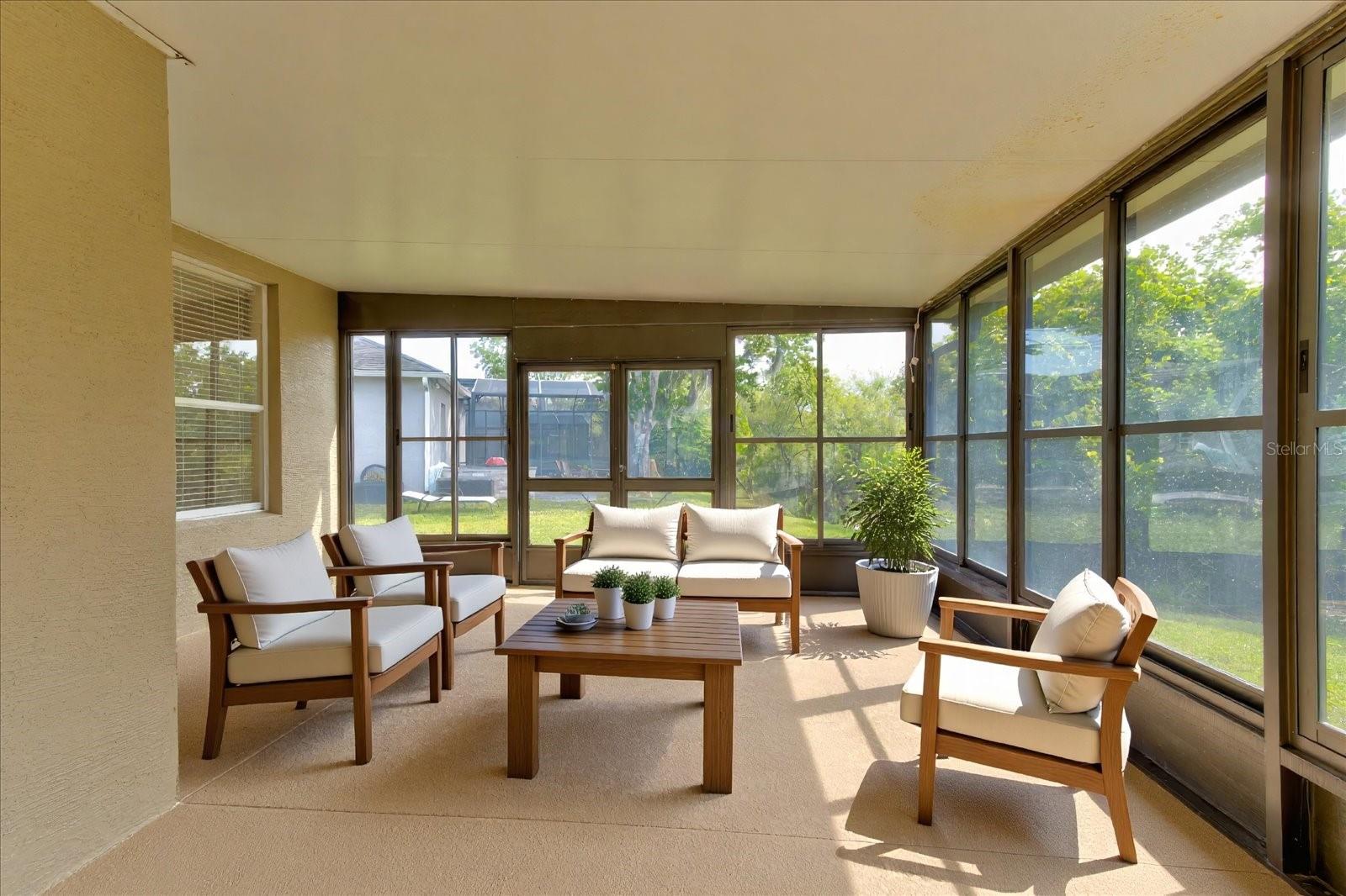 STONEYBROOK - Residential