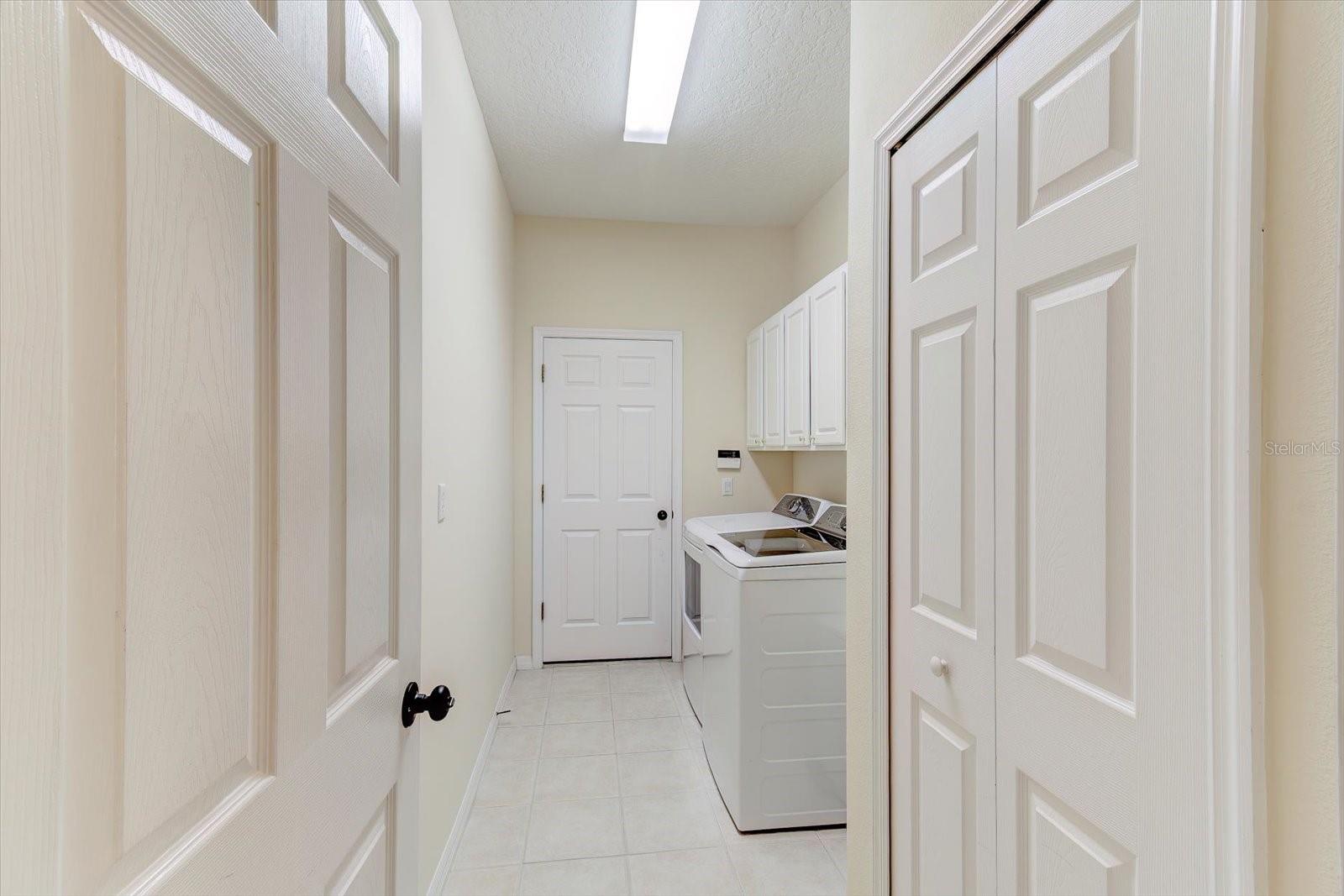 STONEYBROOK - Residential