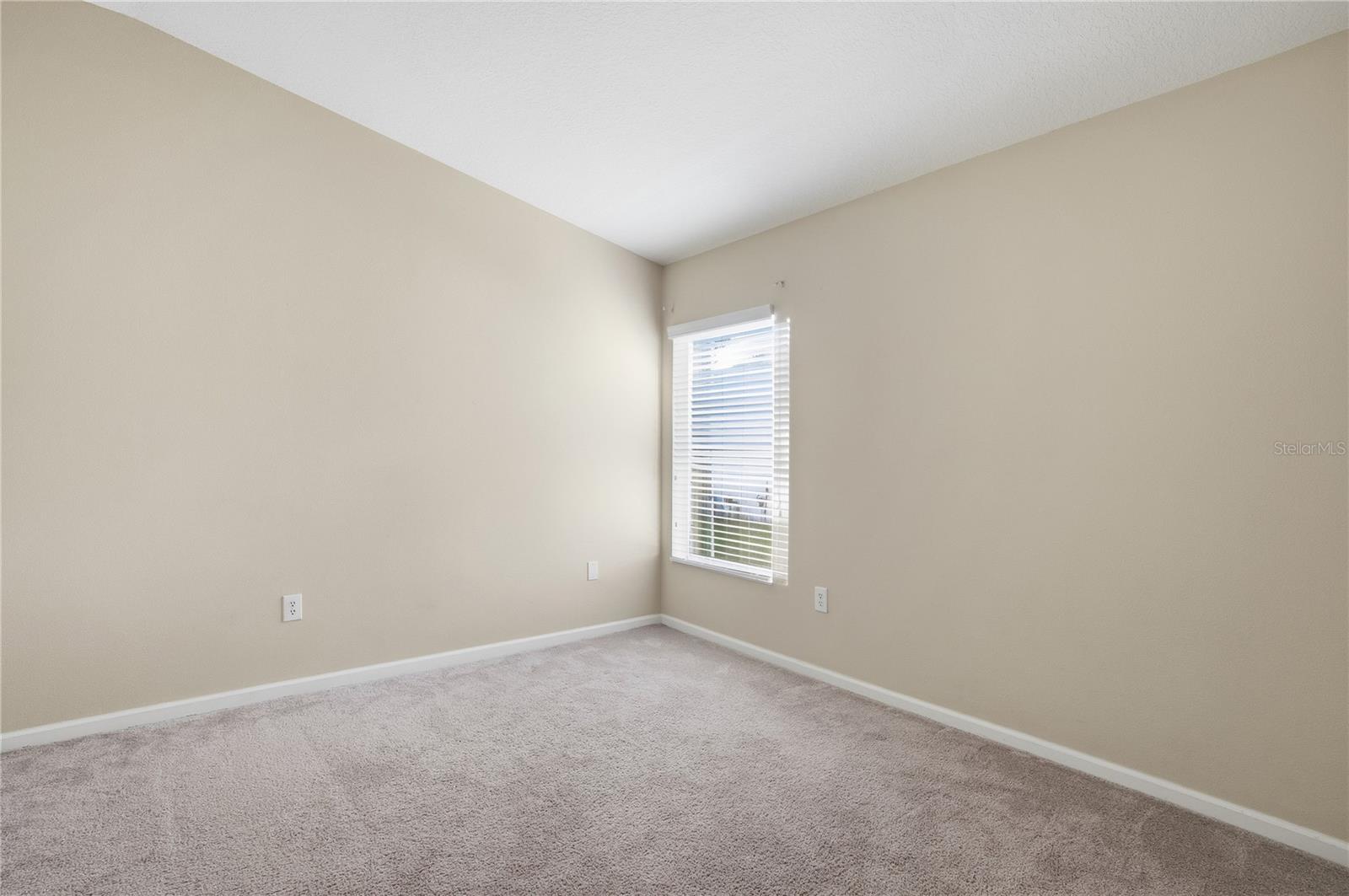 MEADOW POINTE 03 PRCL T-T - Residential Lease