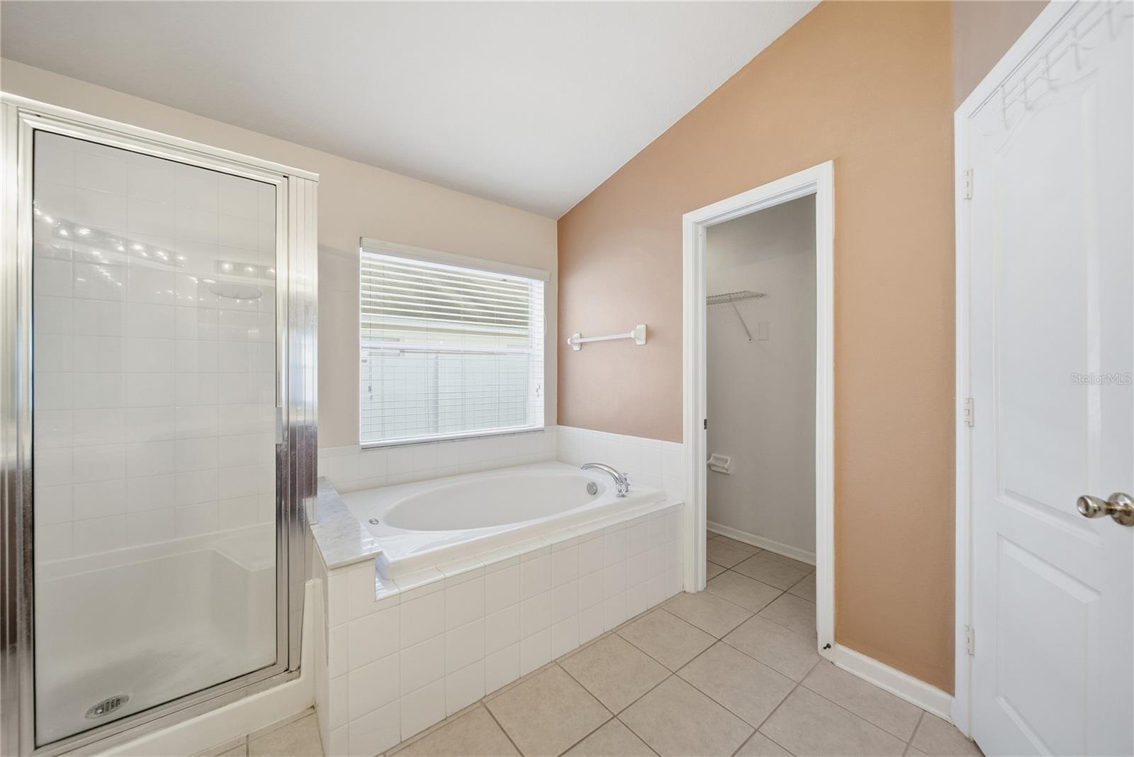 MEADOW POINTE 03 PRCL T-T - Residential Lease