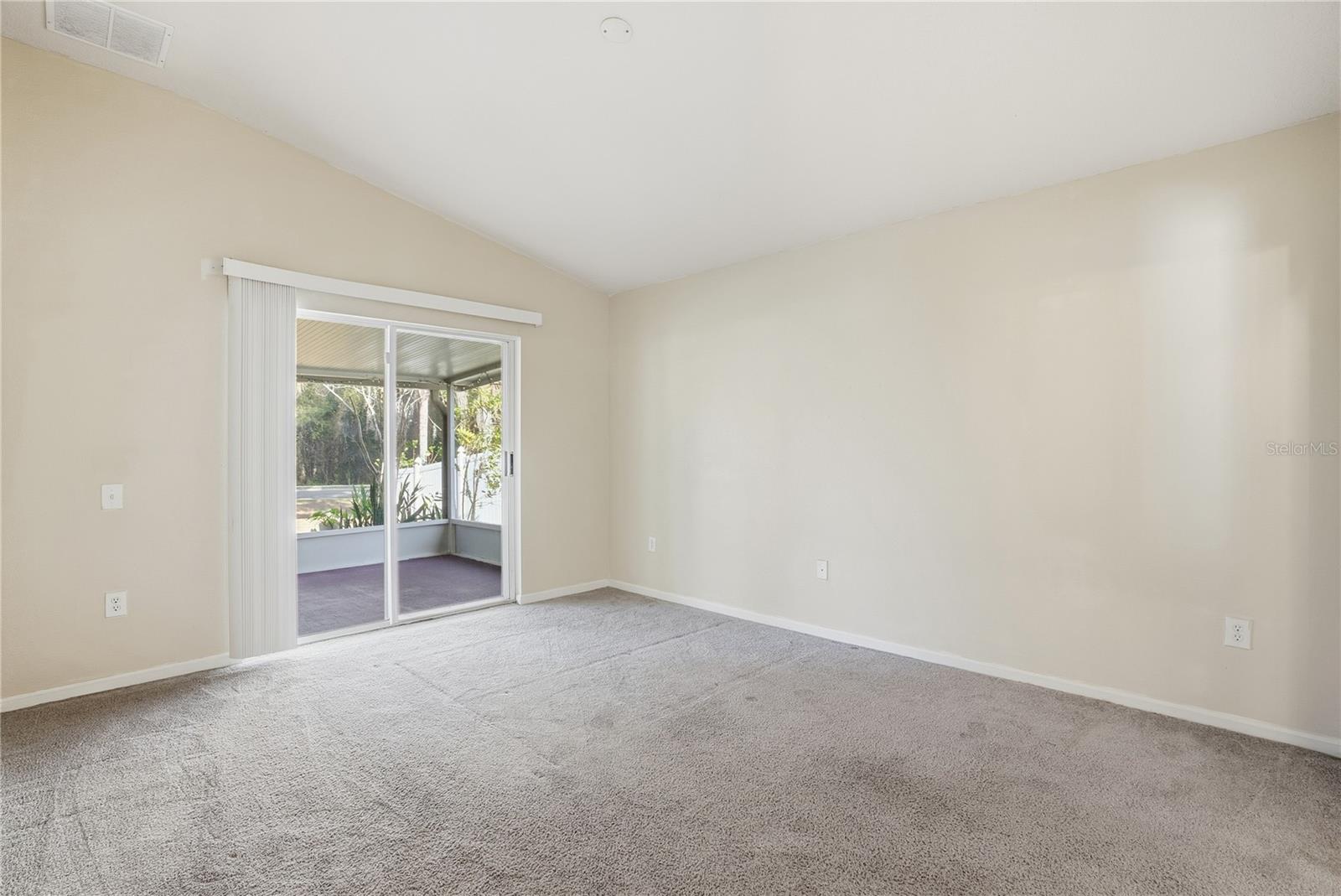 MEADOW POINTE 03 PRCL T-T - Residential Lease