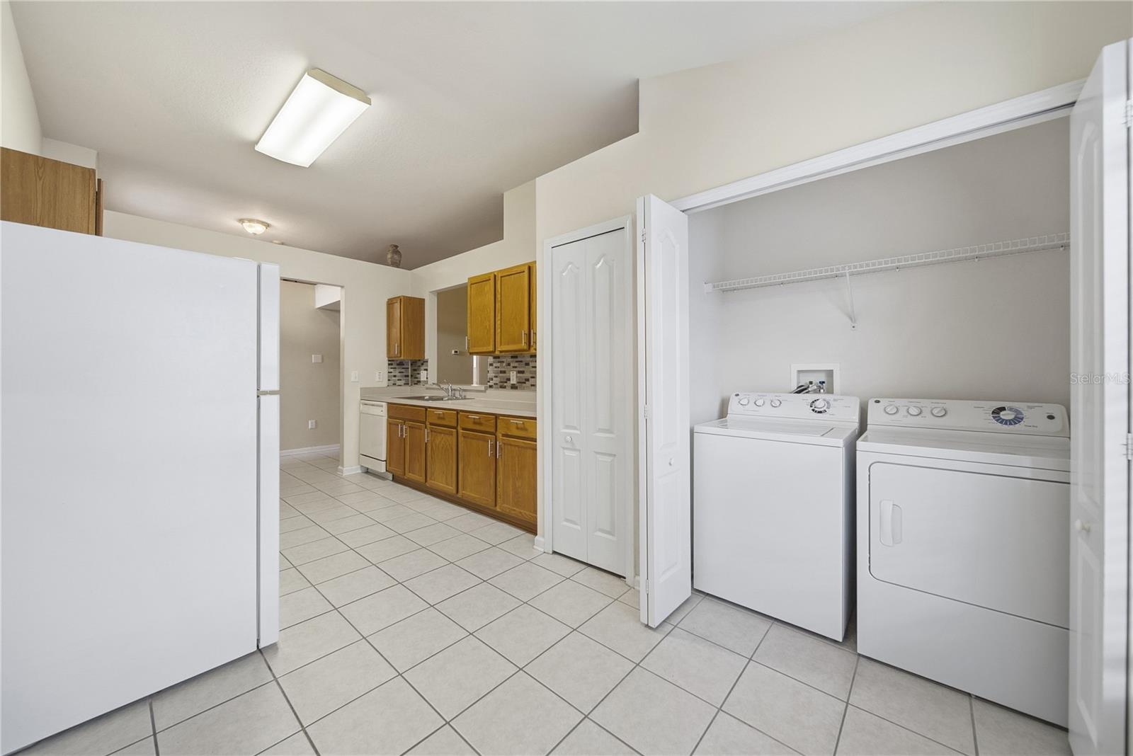 MEADOW POINTE 03 PRCL T-T - Residential Lease