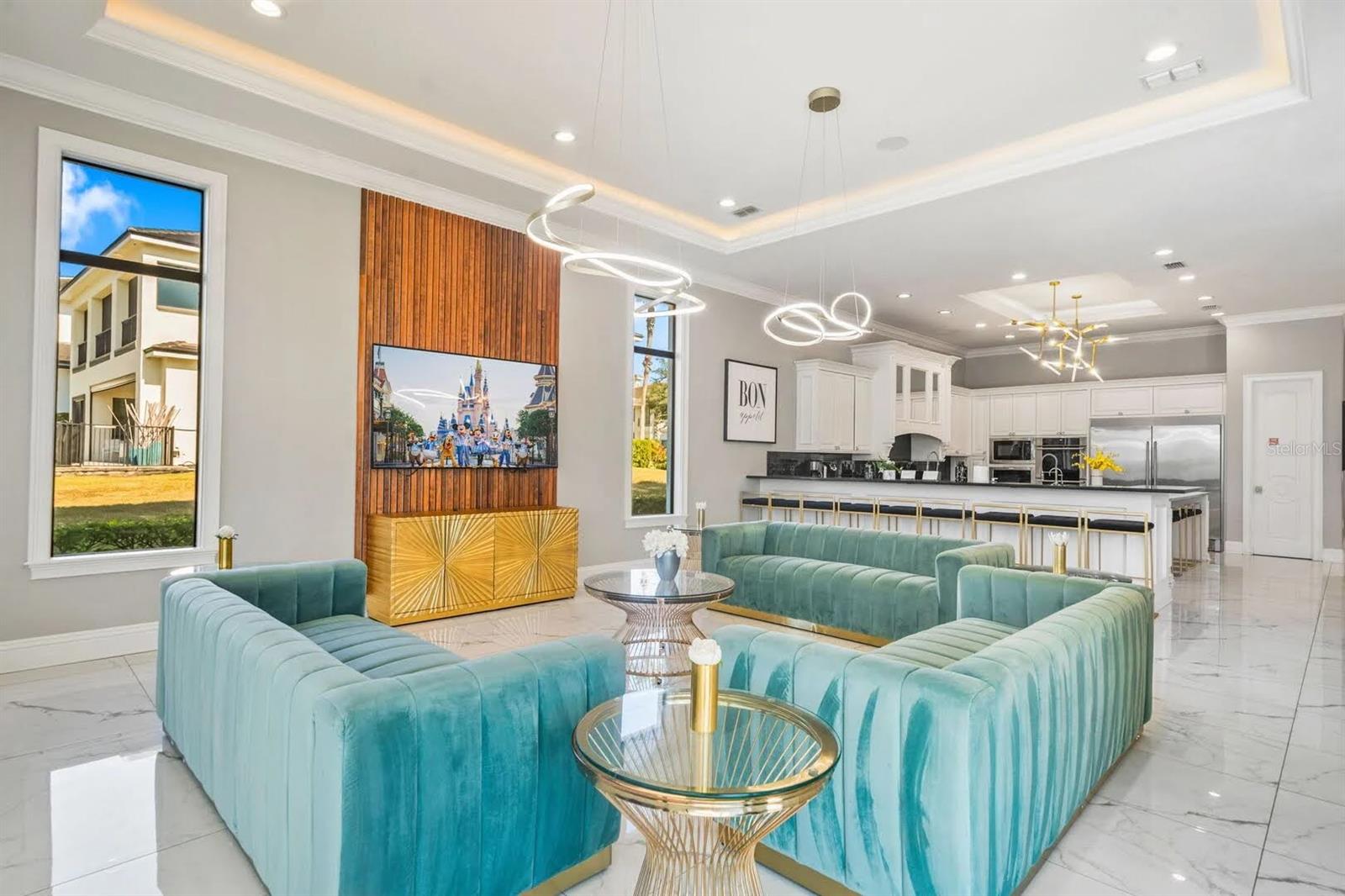 REUNION WEST VLGS NORTH - Residential