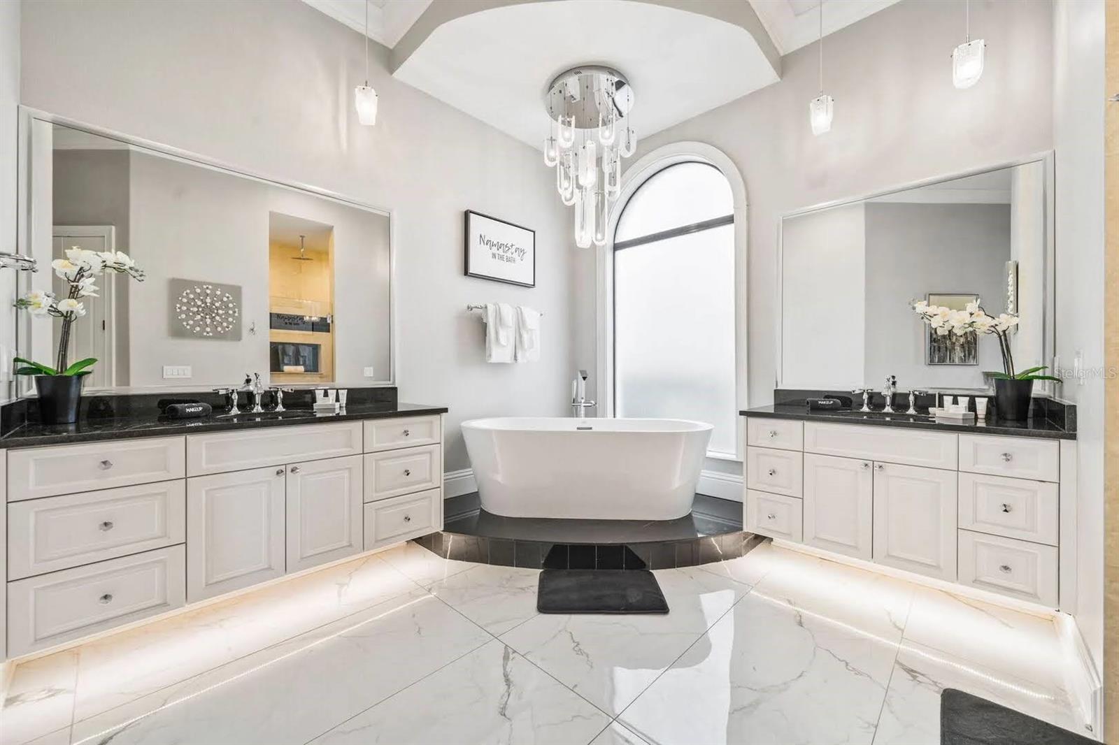 REUNION WEST VLGS NORTH - Residential