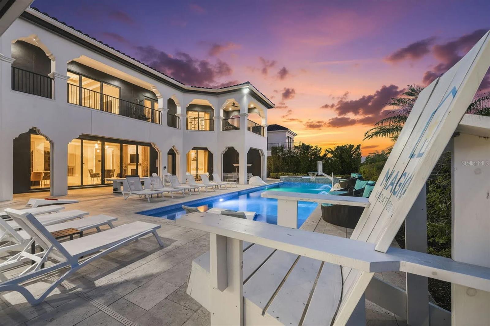 REUNION WEST VLGS NORTH - Residential