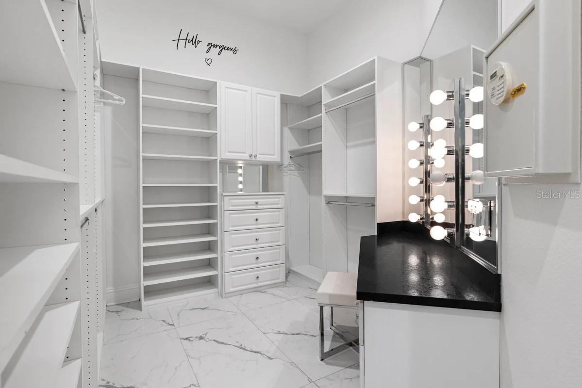 REUNION WEST VLGS NORTH - Residential