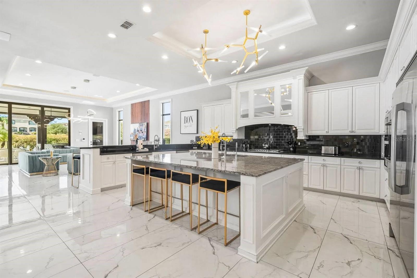 REUNION WEST VLGS NORTH - Residential