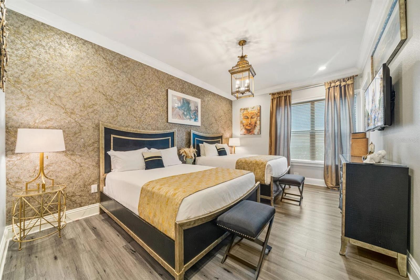 REUNION WEST VLGS NORTH - Residential