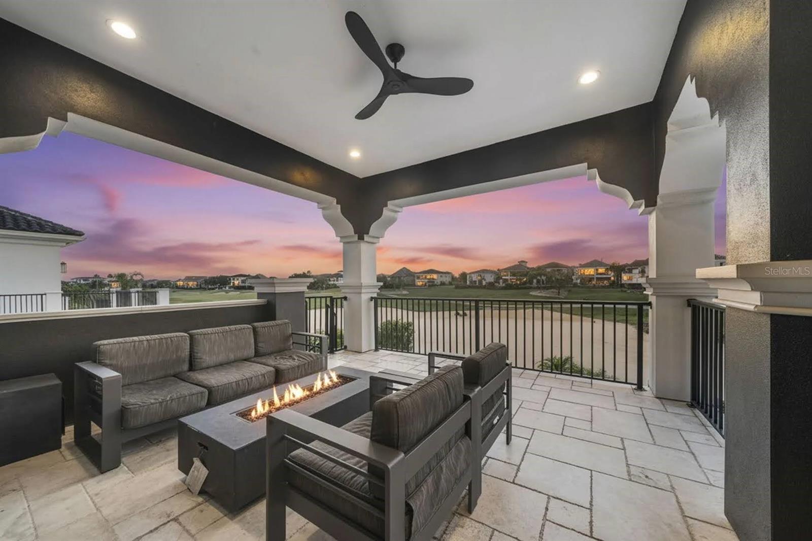 REUNION WEST VLGS NORTH - Residential