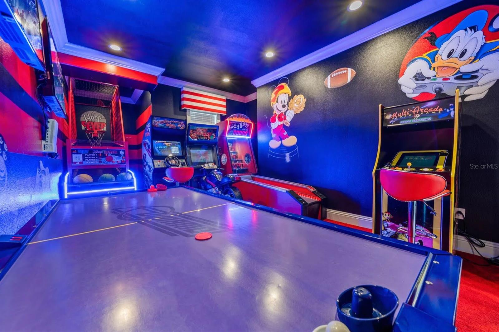 REUNION WEST VLGS NORTH - Residential