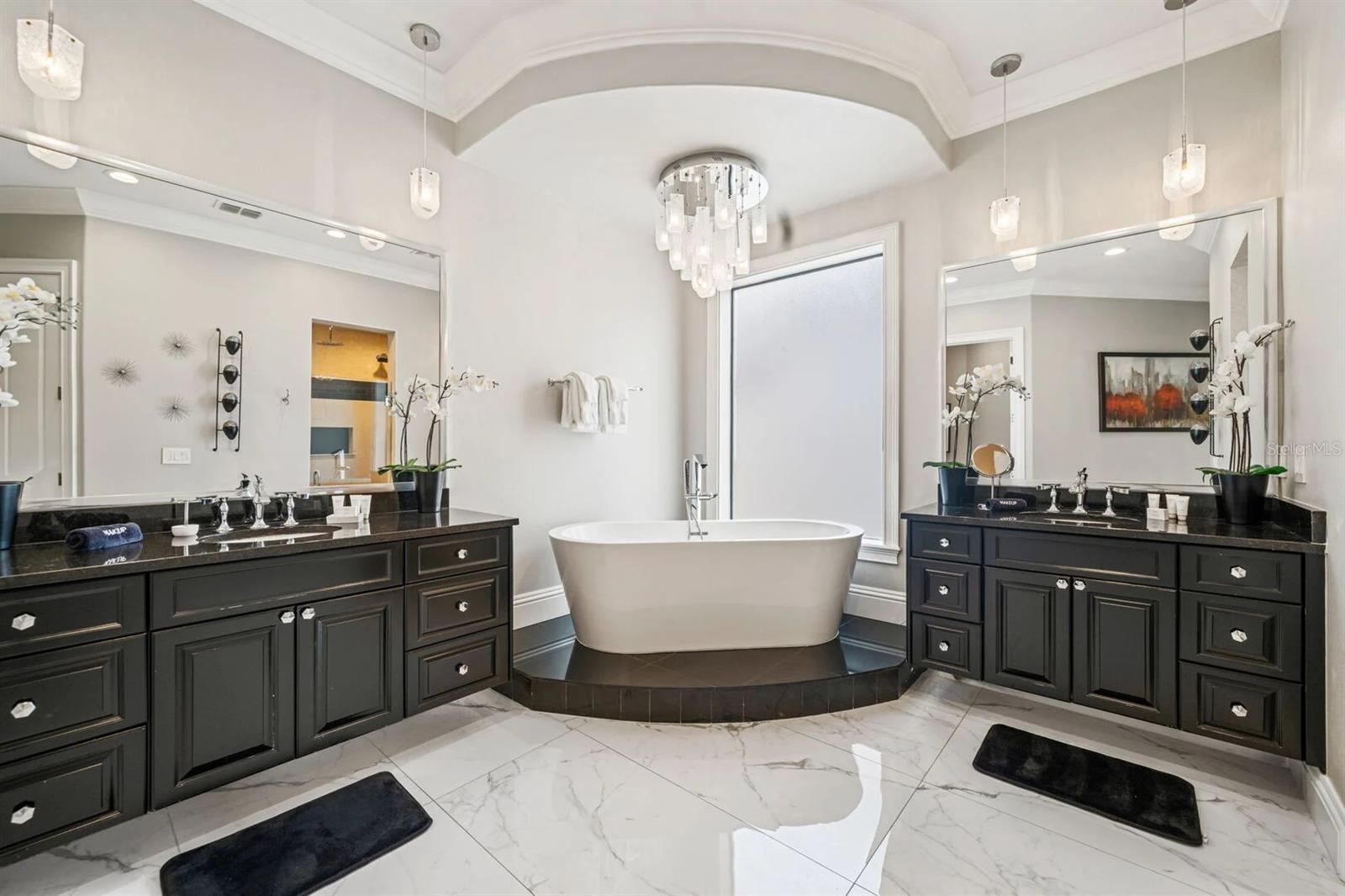 REUNION WEST VLGS NORTH - Residential