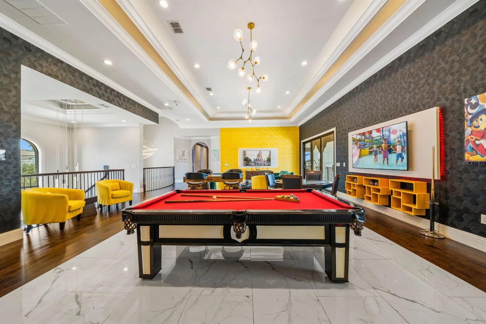 REUNION WEST VLGS NORTH - Residential