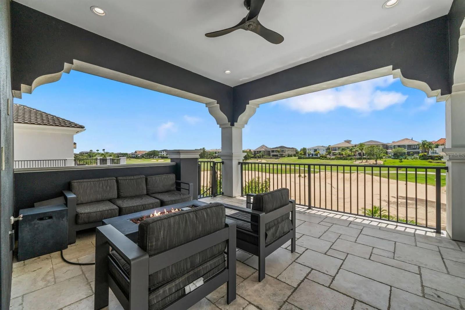 REUNION WEST VLGS NORTH - Residential