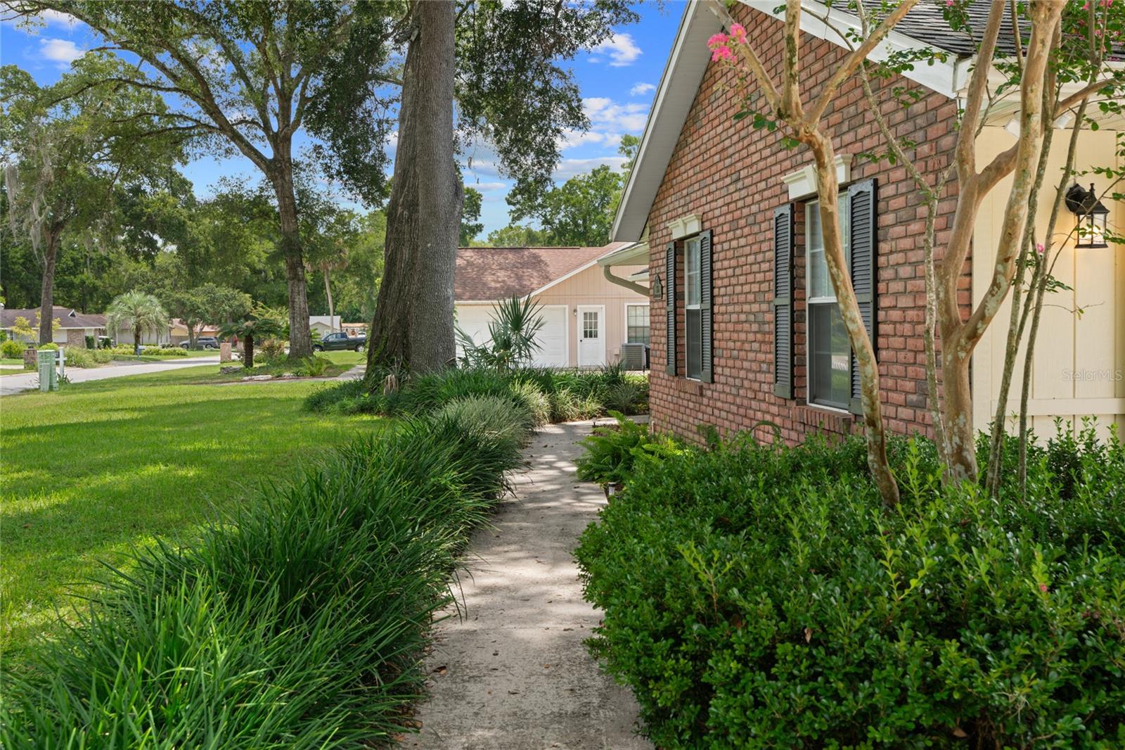 986 SE 57TH AVENUE