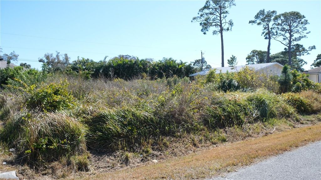 Photo of Mohawk Road, Venice, FL 34293 (MLS # A4681485)
