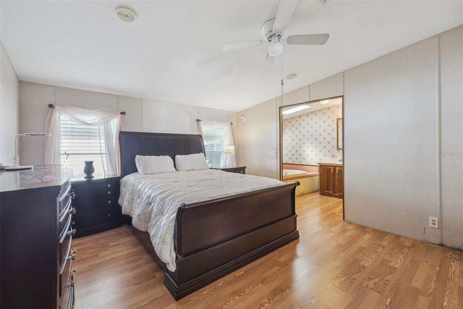 MONTVERDE MOBILE HOME - Residential