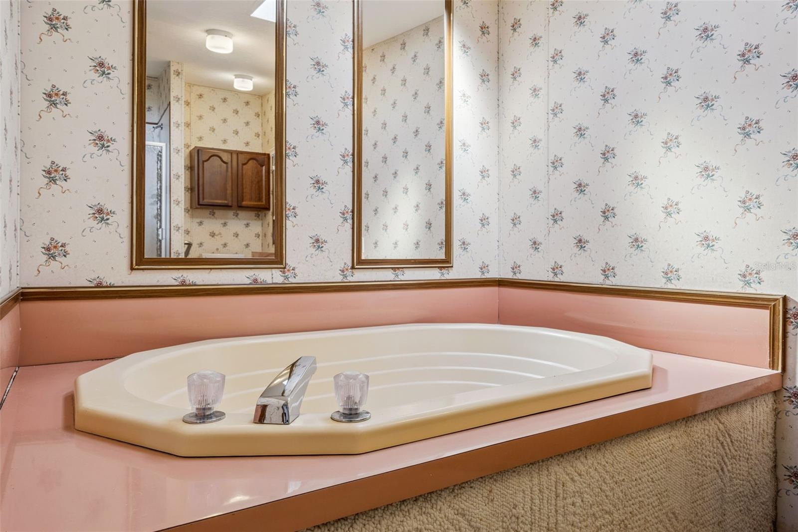 MONTVERDE MOBILE HOME - Residential