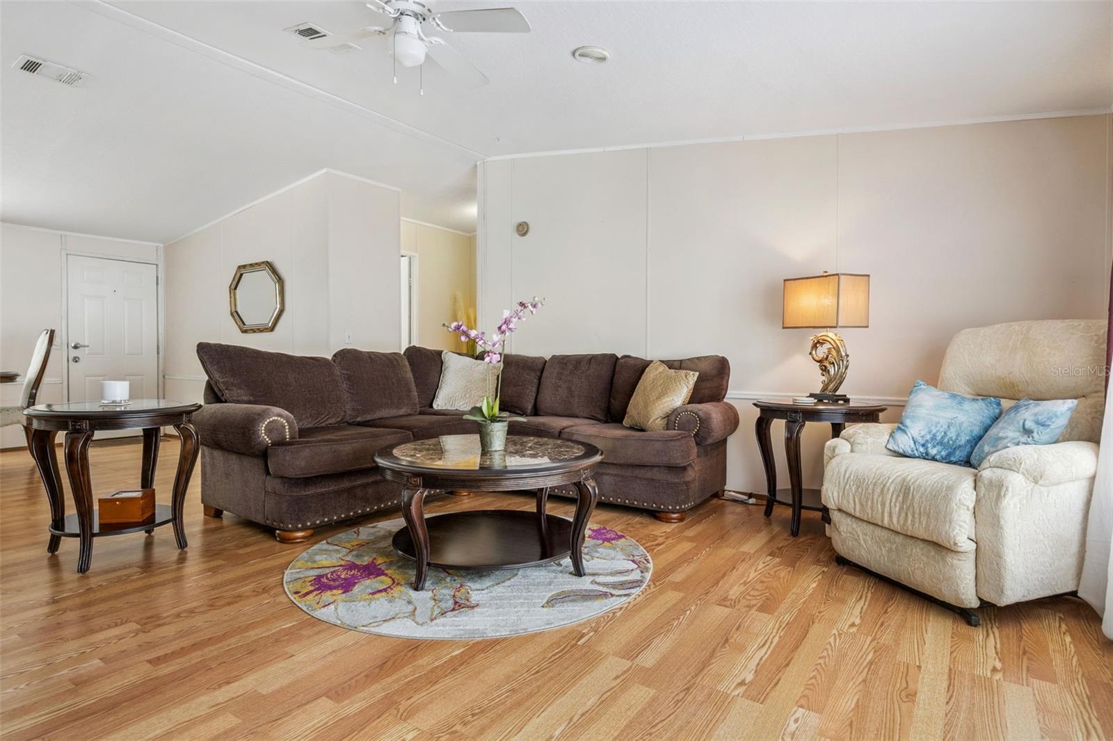 MONTVERDE MOBILE HOME - Residential