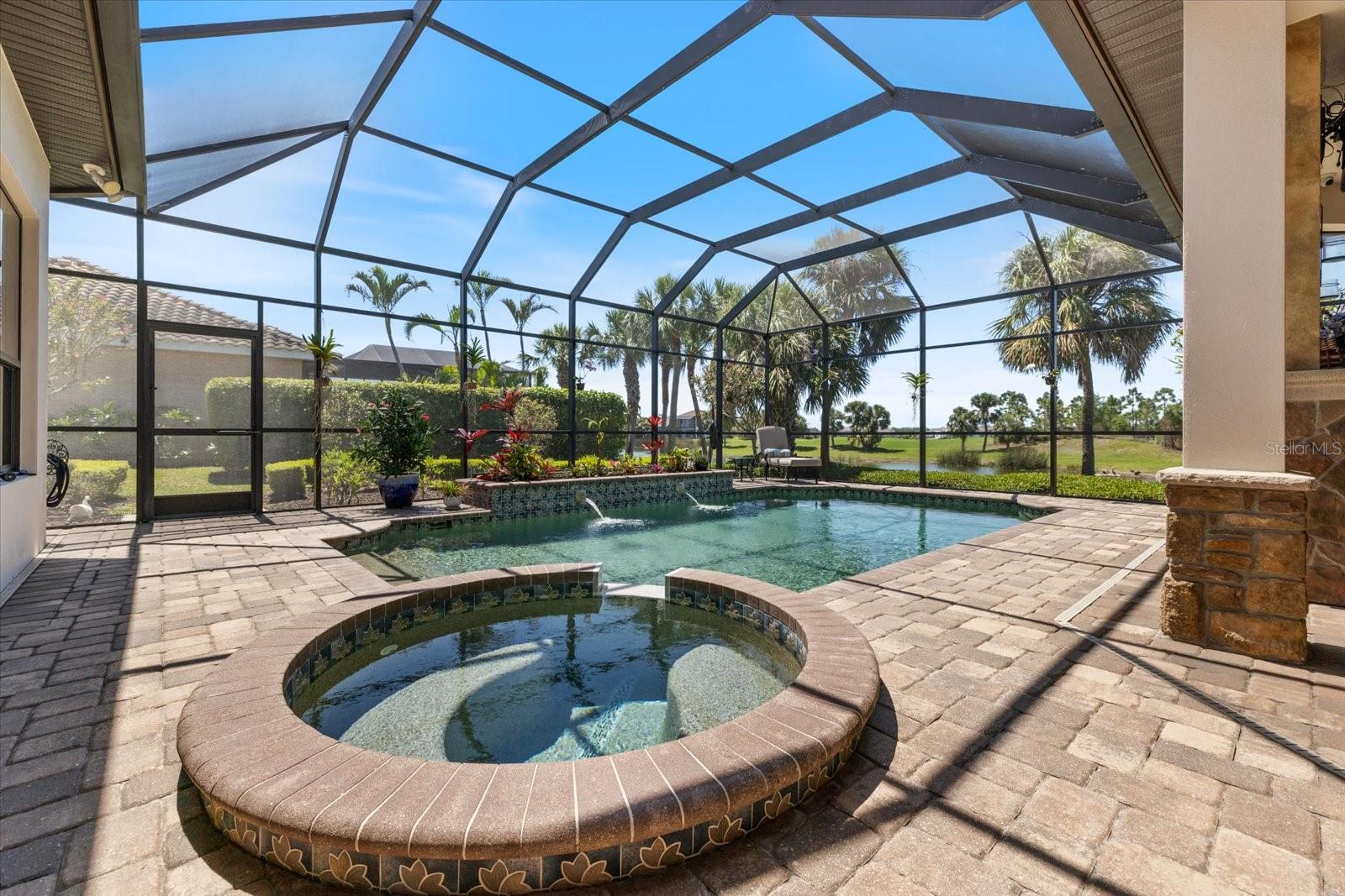 BOCA ROYALE - Residential