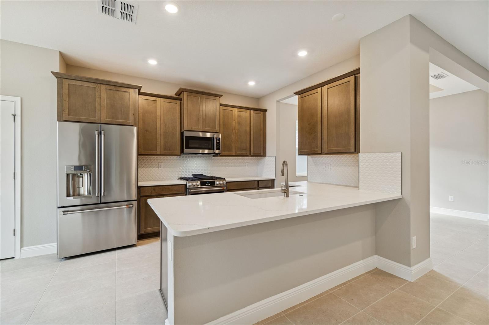 SOUTHERN HILLS PLANTATION - Residential